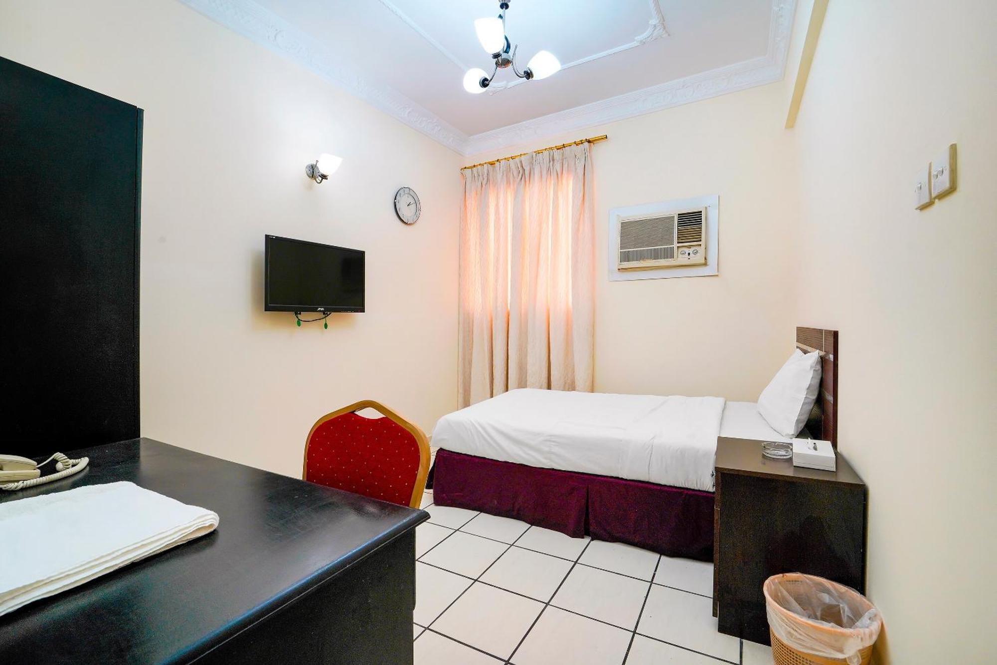 Oyo 124 Al Salam Palace Hotel Манама Экстерьер фото