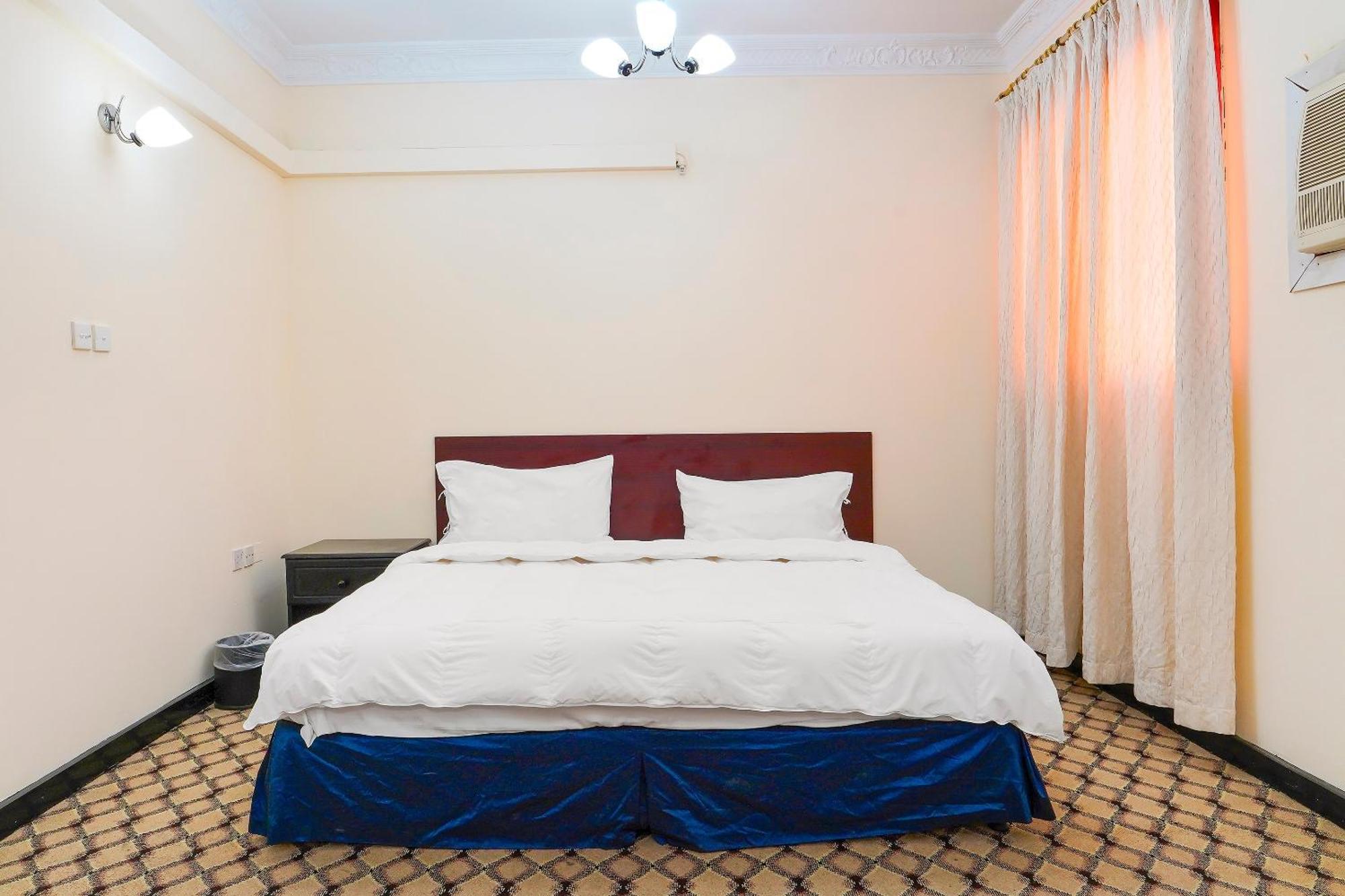 Oyo 124 Al Salam Palace Hotel Манама Экстерьер фото