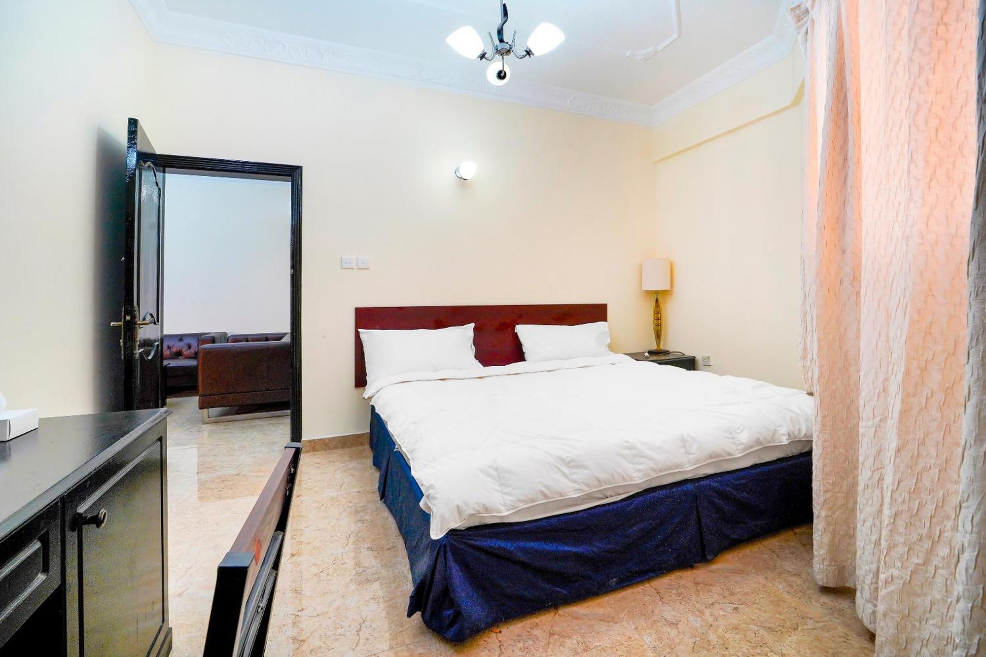 Oyo 124 Al Salam Palace Hotel Манама Экстерьер фото
